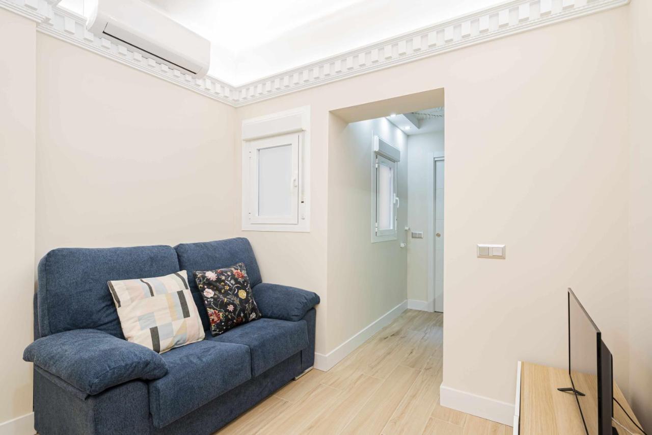 Reformado Decorado Centrico 1 Dormitorio マドリード エクステリア 写真